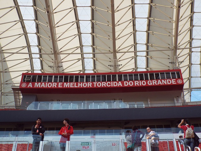 部队之间的 部队之间的